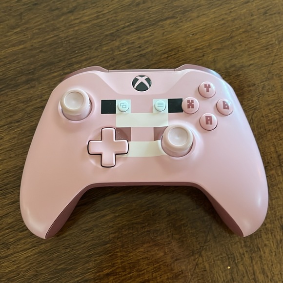 4 limited edition Microsoft Xbox 1 controllers. - Picture 7 of 13